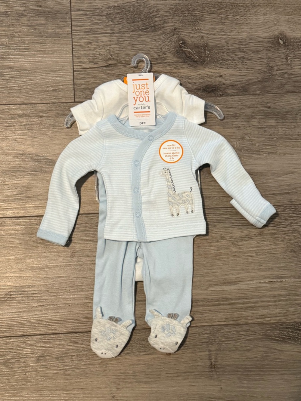Carter's Light Blue Giraffe Snap-Front Two-Piece Set/ “Welcome Home” onesie